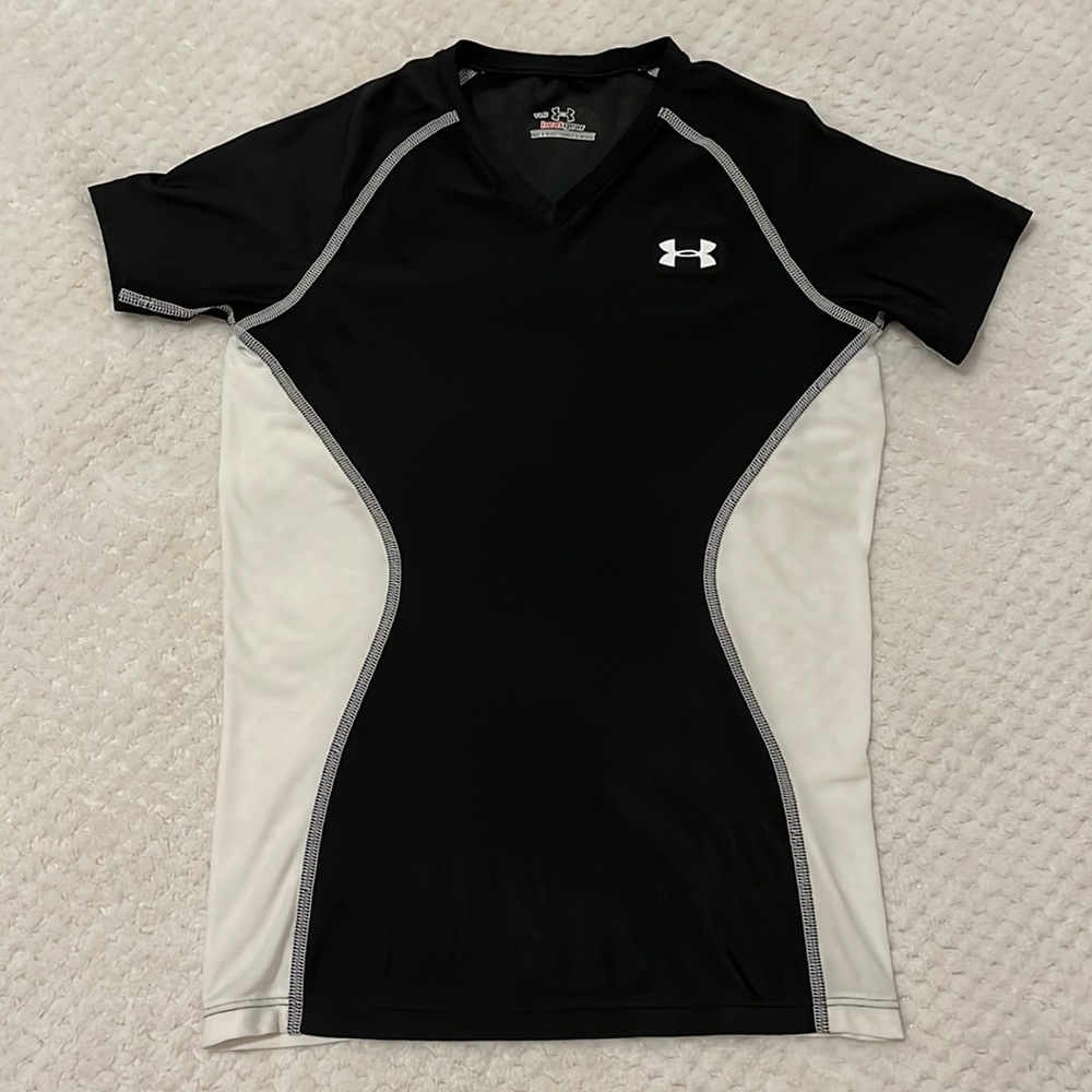 Under Armour HeatGear Black & White Rashguard Shirt for Boys/Girls Youth Large